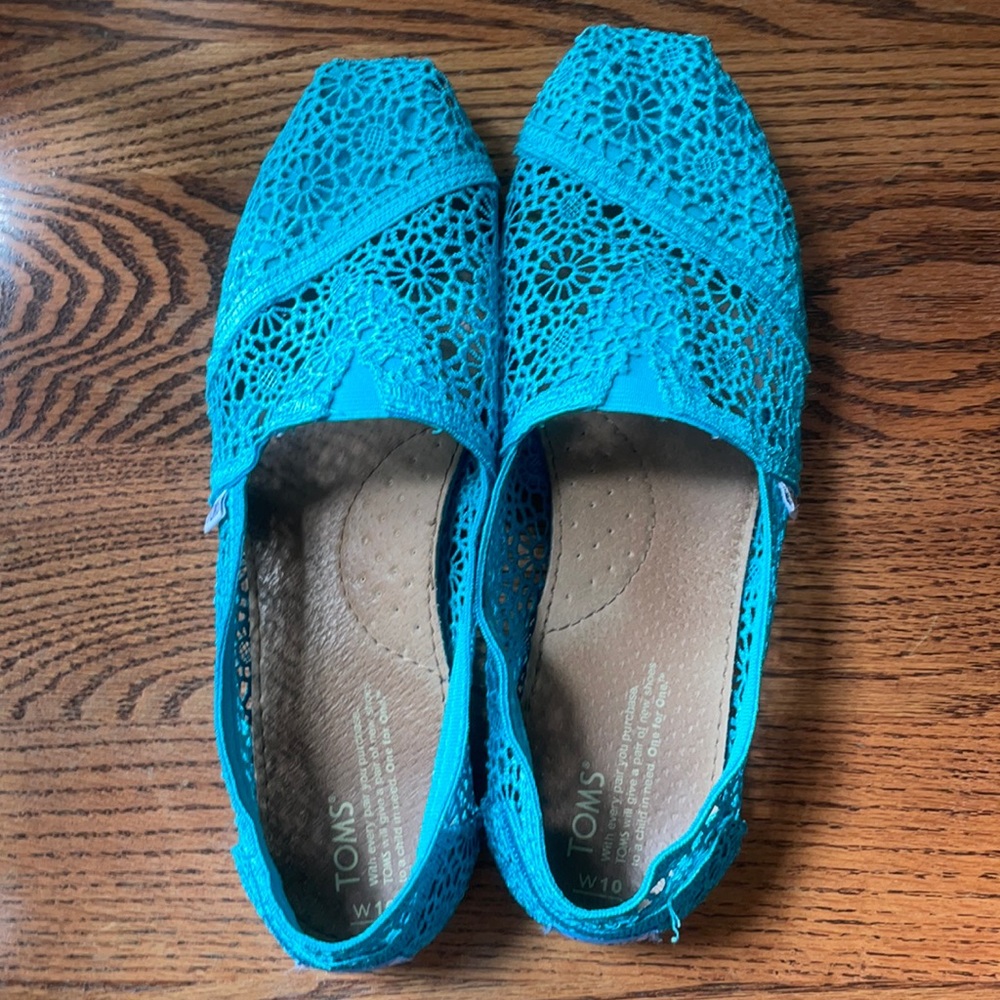 Teal crochet Toms